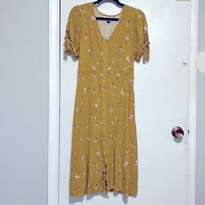 Universal Thread Yellow Floral Dress